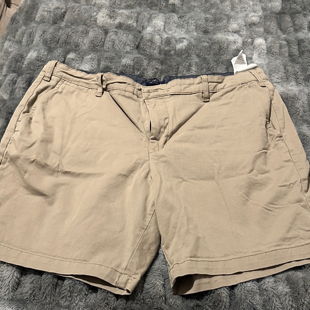 Nautica Men's Khaki Flat Front Shorts